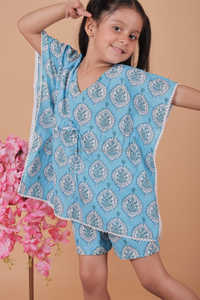 Estilo moderno Colección de verano para niños Conjunto de ropa de algodón para niñas Patrón sólido de manga corta informal para niños de 1 a 12 años - Product Image 4