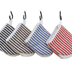 Lot de 2 maniques de cuisine résistantes à la chaleur, écologiques, épaissies, anti-brûlure, en polyester et coton, pour la cuisine - Product Image 5