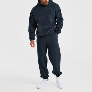 Ensemble de survêtements pour hommes à prix réduit, comprenant un sweat à capuche oversize et un pantalon de jogging avec passepoil, personnalisable avec logo - Product Image 1