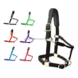 Cabestro de caballo de nailon multicolor rojo, azul y beige con cuerdas de plomo a juego y accesorios de acero inoxidable de Fabricante Mayorista - Product Image 1