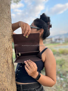 Cartera larga de cuero con pelo y herramienta con piedra turquesa Western Cowhide & Floral Cartera de tarjeta de crédito de cuero genuino para mujer - Product Image 5