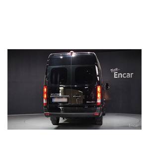 Hyundai Solati de 15 Plazas, Modelo Octubre 2023, 7,019 km, Diésel, Caja de Cambios Automática, Volante a la Izquierda, con Cámara Trasera - Product Image 4