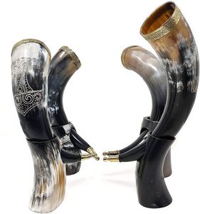 Chope en corne authentique de style Viking, faite à la main, rustique, pour bière, cidre, vin, décoration de bar et cadeau pour les amateurs - Product Image 1
