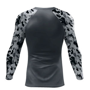 Rashguard de MMA al Por Mayor, Diseño Más Vendido, Transpirable, de Spandex y Poliéster, Manga Larga, Alta Calidad, Hecho en Pakistán - Product Image 2