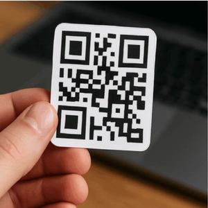 Pegatinas de Código QR Reutilizables Personalizadas |   Etiquetas de Vinilo Autoadhesivas Resistentes a los Rayos UV, Ecológicas e Impermeables |   Logotipo troquelado duradero - Product Image 3