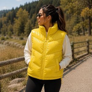 Hemistyles Gilet matelassé court zippé à col rond pour femme, broderie vintage, tissu en laine, rembourrage 100% polyester - Product Image 4