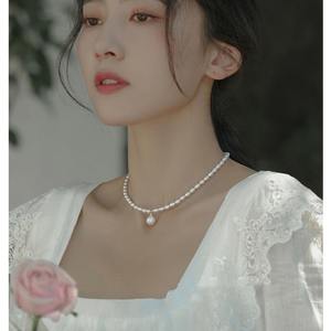 สร้อยคอหินธรรมชาติสำหรับผู้หญิง ดีไซน์เฉพาะสไตล์อินสตาแกรม สร้อยคอมุกหลากสี - Product Image 3