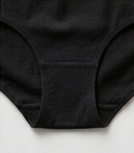 Culotte noire pour femme en nylon et élasthanne avec dentelle, respirante, en tissu tricoté, coupe standard - Product Image 3