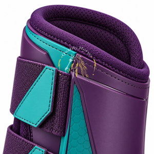 Botas de cepillado para caballos resistentes, diseñadas con material exterior duradero, acolchado cómodo y correas ajustables para entrenamiento regular. - Product Image 6