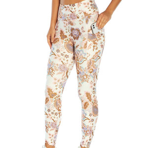 Leggings Urban Routine Premium de Alta Calidad, Elásticos, Suaves al Tacto, Cintura Elástica, para Uso Diario, Estilo Moderno y Elegante - Product Image 1