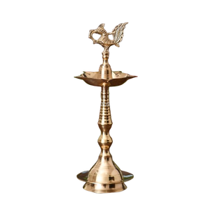 Lámpara de aceite India Brass Peacock Mahabharat Diya - Product Image 1