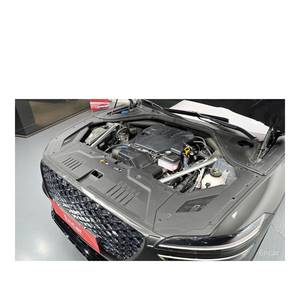 เจเนซิส จีวี70 ปี 2024 เครื่องยนต์เบนซิน 2.5T ขับเคลื่อน 2 ล้อ เกียร์อัตโนมัติ เบาะหนัง กล้องมองหลัง ระยะทาง 25,652 กม. พวงมาลัยซ้าย - Product Image 6