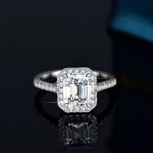 Offre Spéciale – Bagues de Fiançailles et de Mariage pour Femme en Argent S925 avec Diamant Taille Émeraude 4 carats et Moissanite, Plaqué Or, Ajustables - Product Image 6