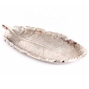 Bandeja de exhibición de aluminio para joyas y adornos, con diseño de pluma plateada, superventas - Product Image 3