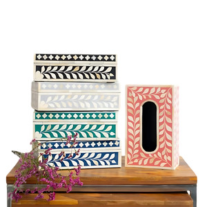 Boîte de rangement pour mouchoirs en os incrusté de motifs de feuilles faits à la main, design personnalisé, boîte cadeau décorative - Product Image 1