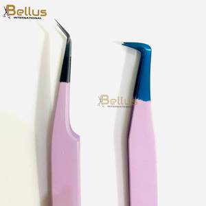 Pinzas de Acero Inoxidable Bellus International Premium para Extensión de Pestañas, Color Morado Claro, Punta Suave y Duradera, 45 Grados - Product Image 2