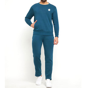 Conjunto Deportivo Moderno para Hombre para Uso Diario con Sensación Ligera, Diseño Relajado y Apariencia Elegante - Product Image 1