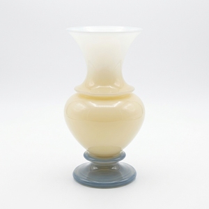 High Quality <b>Marble</b> <b>Table</b> Top Vase with Art Deco Design Customizable Color Logo Large Storage Home Decor Flowers Showcase - Product Image 1