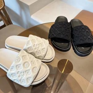 YESTEEM Ciabatte di Lusso da Donna, Sandali Piatti con Punta Aperta e Piattaforma, Moda Trendy OEM per Donne - Product Image 2