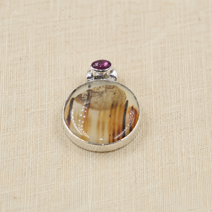 Pendentif en argent sterling 925 avec agate naturelle du Montana et grenat, serti clos, fait main, breloque en pierre précieuse, or rose/or jaune - Product Image 6