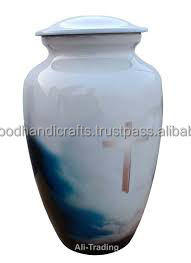 Vente chaude de haute qualité belle conception en laiton adulte urnes funéraires pour cendres urnes faites à la main urnes funéraires - Product Image 2