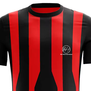 เสื้อฟุตบอลผ้าเนื้อนุ่มระบายอากาศได้ดี ออกแบบเองได้ ชุดกีฬาทีม เสื้อฟุตบอลพรีเมียม - Product Image 4