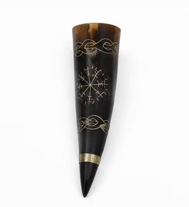 Cuerno para Beber Vikingo Medieval Auténtico, Hecho a Mano, Ecológico y Natural, Pulido, con Grabados del Núcleo del Norte (Vegvisir) y Nudo Celta - Product Image 3