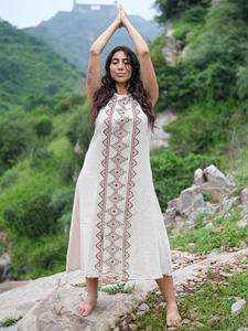 Vestido Maxi Étnico de Algodón Hecho a Mano, Kurti Largo sin Mangas con Bordado Tribal Geométrico Tradicional para Mujer, Kaftán Bohemio de Verano - Product Image 3