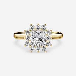 Anillo de Compromiso con Diamante Cultivado en Laboratorio de Corte Princesa de 5.5CT, Estilo Halo en Racimo, Oro Sólido de 14K, Diseño Floral para Boda - Product Image 2