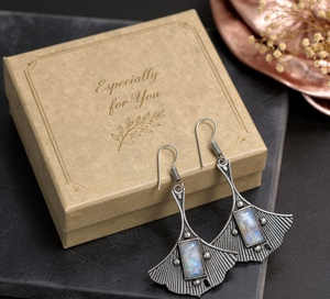 Boucles d'oreilles en argent avec pierre de lune arc-en-ciel, boucles d'oreilles pendantes Art Déco en pierre de lune, bijoux bohèmes en argent sterling 925, cadeau - Product Image 4