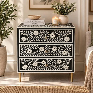 Mesita de noche con incrustaciones florales hechas a mano – Mesita de noche marroquí en blanco y negro de B H Brothers - Product Image 2