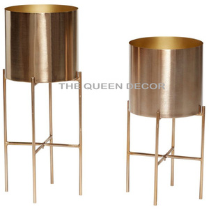 Gold Finished Iron Metal Flower <b>Pots</b> & Planter With Stand Galvanized Home And Garden Decoration Outdoor Application Supplies - Product Image 6