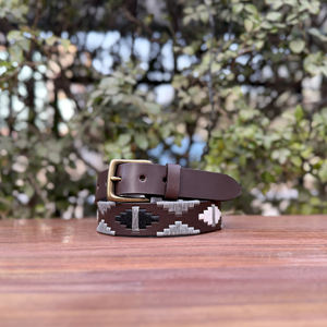 เข็มขัดหนังควายแบบมีสายเคลือบเงา หัวเข็มขัดโลหะผสมสังกะสี งานแฮนด์เมด คุณภาพพรีเมียม ความกว้าง 35 มม. ทนทาน - Product Image 1