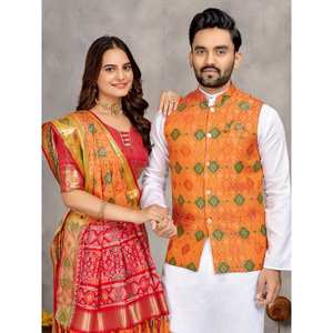 ATTRACTIVE J-CARD TISSER EN SOIE POUR COUPLE DE TRAVAIL JAUNE - Product Image 2