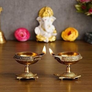 Lampe à huile en laiton de qualité supérieure pour la décoration intérieure, éclairage de festival, Pooja traditionnel, Deepak, exportateur en gros, Inde - Product Image 2