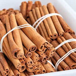 Productos de Canela Cassia de Vietnam (Canela en Tiras/Tubos Partidos) - Seca, Grado Industrial, 24 Meses de Vida Útil / Sra. Alina - Product Image 1