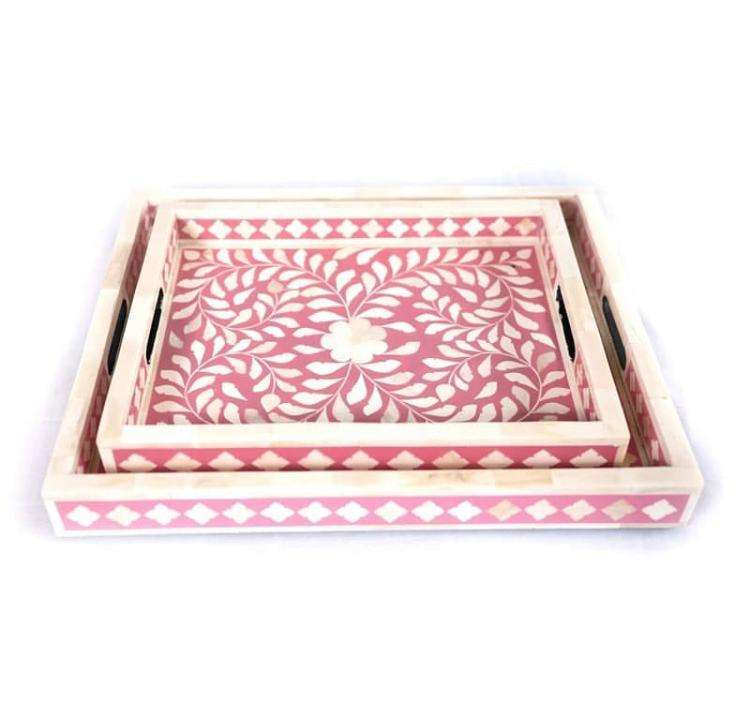 identique à l'image