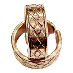 Bracelet en cuivre pur, magnifique, finition polie, pour femmes, bijou de mode en métal et article cadeau. - Product Image 4