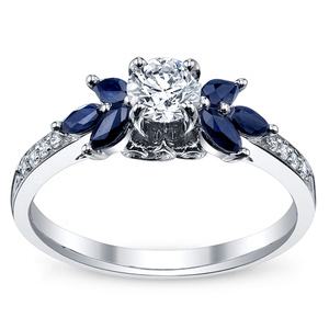 Bague de fiançailles en or blanc 18 carats avec diamants véritables GH Vs de 0,59 ct à 0,95 ct et diamants de taille petite autour de la fleur - Product Image 6