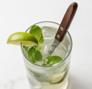 Cuillère à cocktail en acier inoxydable de qualité supérieure avec manche en bois, ustensiles de bar minimalistes, cuillères à cocktail pour mélanger les cocktails - Product Image 5