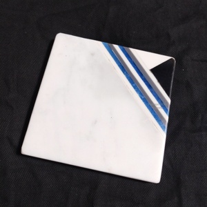 Elegante Juego de Posavasos de Madera con Incrustaciones y Mármol Blanco, Estético y Práctico para Cualquier Espacio, Alfombrillas y Protectores - Product Image 2