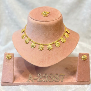 ชุดเครื่องประดับทองชุบประดับเพชรซิคอนรูปดอกไม้สำหรับผู้หญิงจาก MOLL JEWELLERS ดีไซน์เนอร์รับรองคุณภาพ สร้อยคอ ต่างหู ดีไซน์ทันสมัย สไตล์ชาติพันธุ์ เหมาะสำหรับเจ้าสาว - Product Image 4