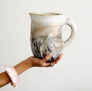 Superbe carafe en résine faite à la main avec poignée, vaisselle écologique de qualité supérieure pour servir l'eau, à bon prix - Product Image 5