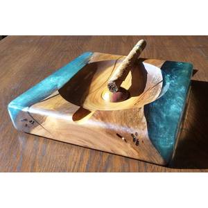 Cendrier de luxe écologique poli à la main en bois et résine pour la décoration de fumeurs - Product Image 5