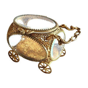 Boîtes à bijoux modernes en laiton avec verre biseauté et verre épais transparent |   Organisateur de bijoux élégant fait main et personnalisable - Product Image 1