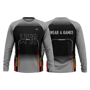 เสื้อยืดออกกำลังกายผู้ชายแบบไร้ตะเข็บ ยี่ห้อ Wear 4 Games รุ่น Custom แห้งเร็ว ยืดหยุ่นสูง กระชับรูปร่าง เป็นมิตรต่อสิ่งแวดล้อม - Product Image 1