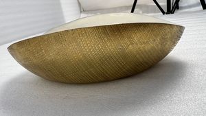 Bol à fruits décoratif en laiton fait main avec une élégante finition émaillée pour comptoir de cuisine et présentation sur table basse - Product Image 4