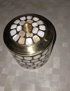 Boîte en laiton à deux niveaux avec incrustation de nacre et finition polie miroir, boîte à souvenirs artisanale en nacre, artisanat métallique - Product Image 3