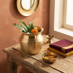 Kalash en laiton fait main, Kalash de Pooja, Décoration religieuse pour la maison, Pot décoratif en métal, Cadeau de culte hindou, Vente en gros, Fournisseur OEM personnalisé - Product Image 3