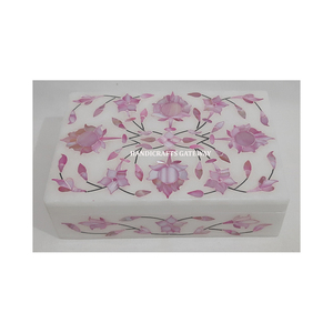 Boîtes à bijoux en marbre blanc avec un beau motif en nacre dorée pour les mariages et les cadeaux d'affaires - Product Image 5